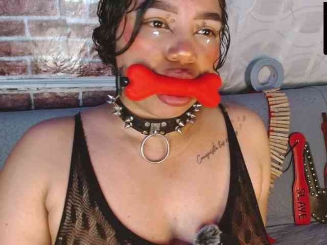 Leidy12 webcam