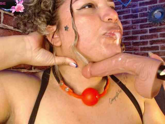 Leidy12 webcam