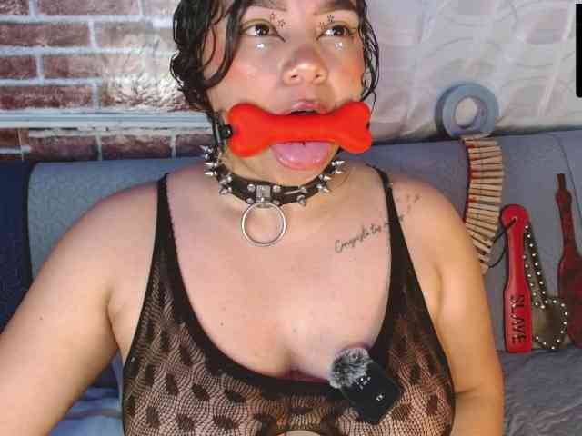 Leidy12 webcam