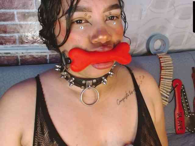 Leidy12 webcam