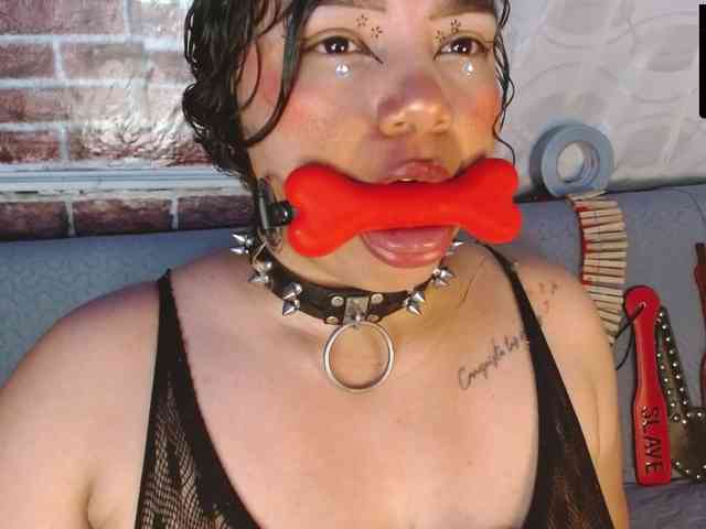 Leidy12 webcam