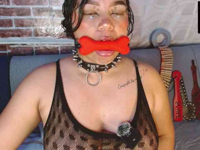 Leidy12 webcam