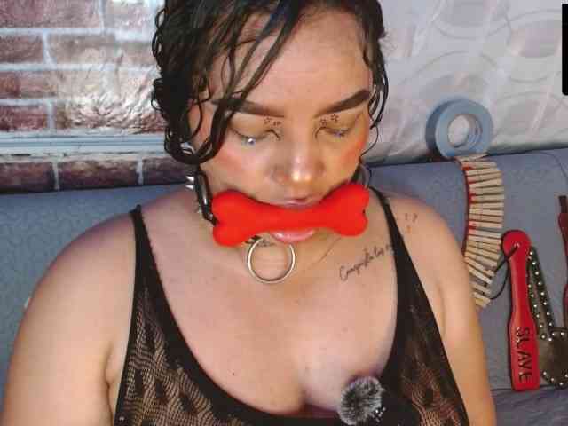 Leidy12 webcam