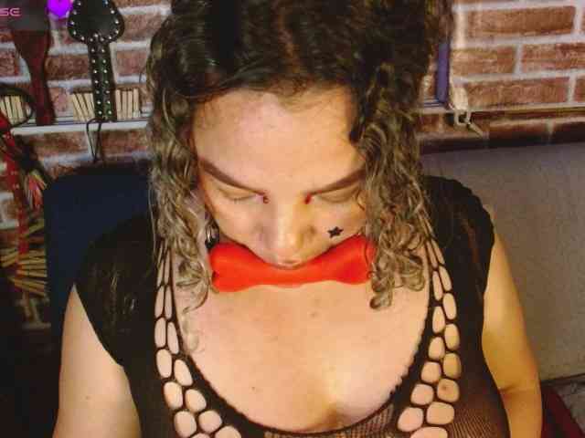 Leidy12 webcam