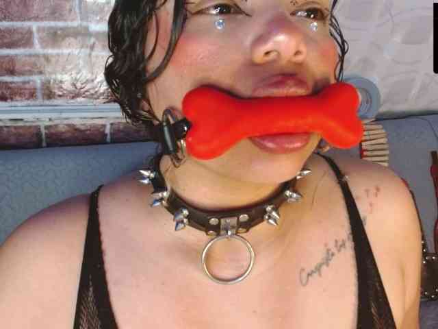 Leidy12 webcam