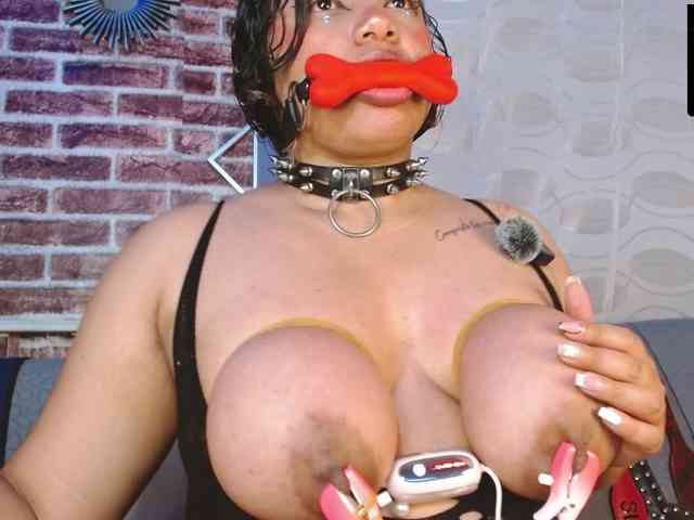 Leidy12 webcam