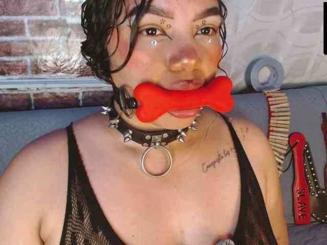 Leidy12 webcam