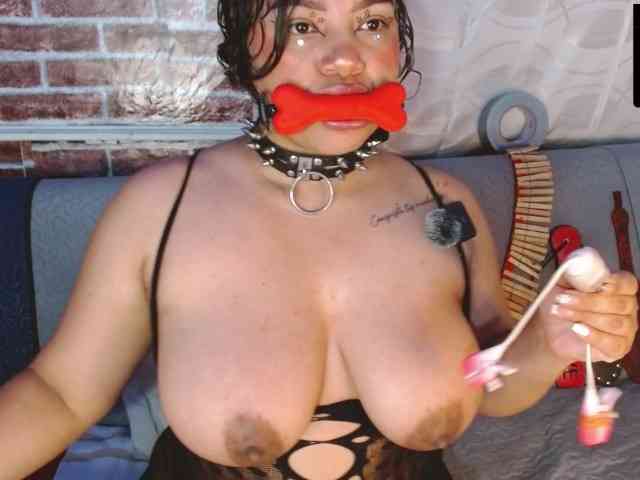 Leidy12 webcam