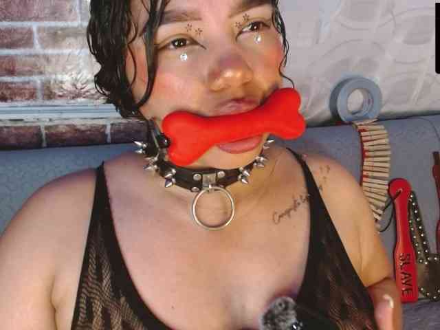 Leidy12 webcam