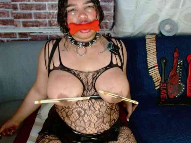 Leidy12 webcam