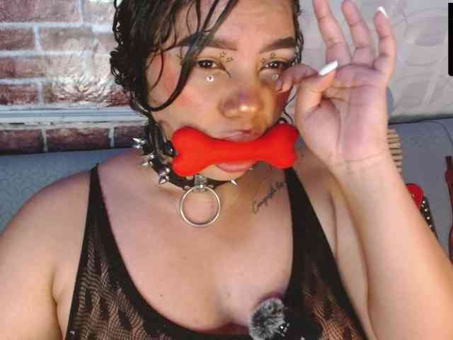 Leidy12 webcam