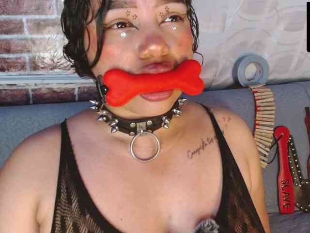Leidy12 webcam