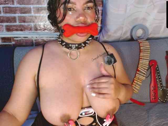 Leidy12 webcam