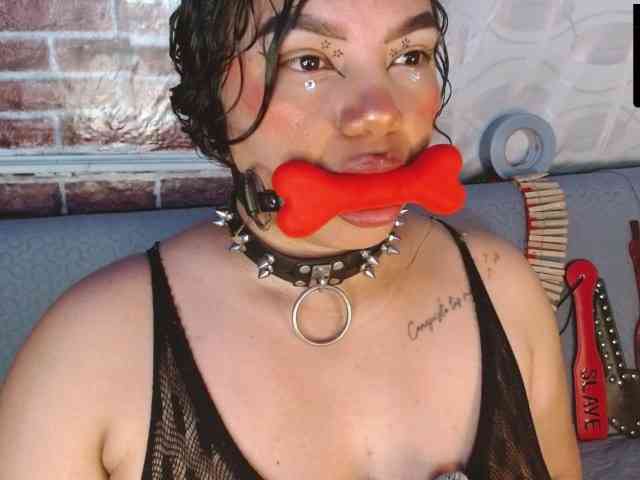 Leidy12 webcam