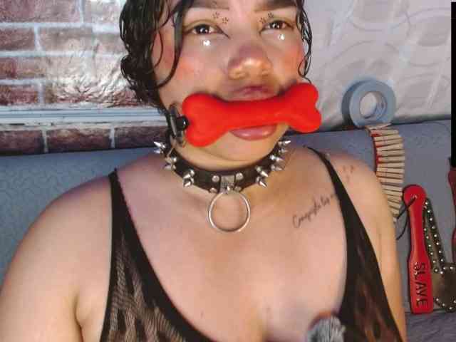 Leidy12 webcam