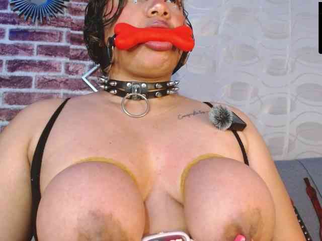 Leidy12 webcam