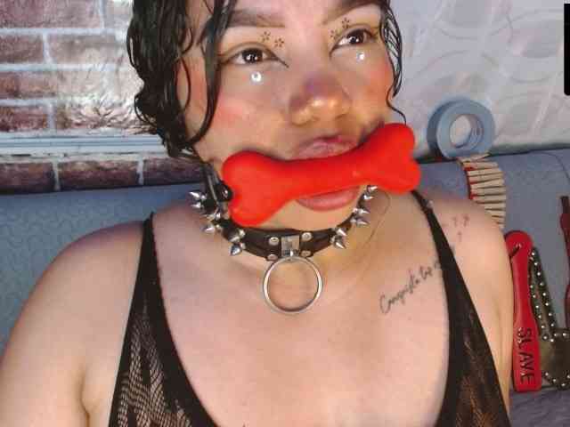 Leidy12 webcam