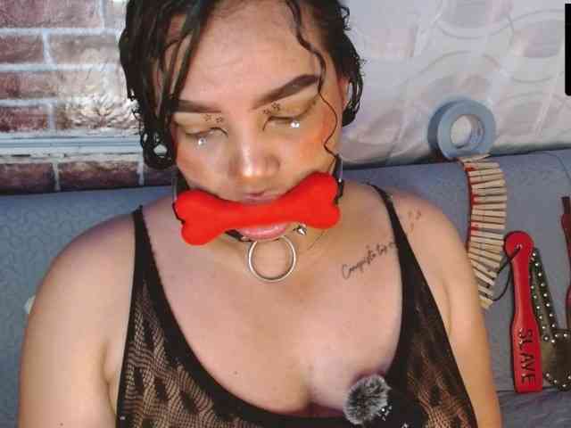 Leidy12 webcam