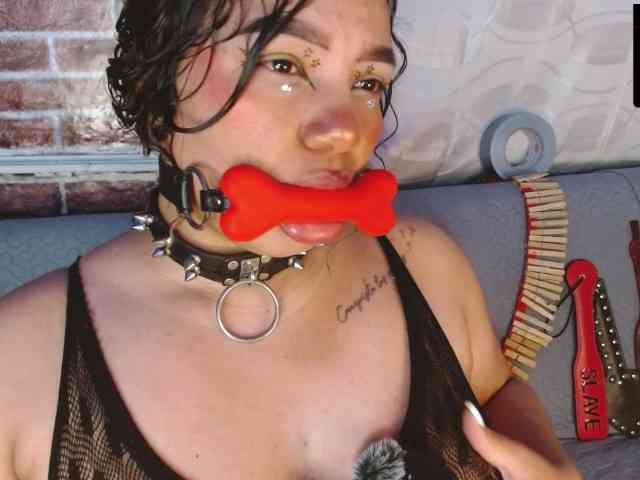 Leidy12 webcam