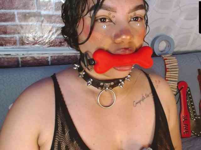 Leidy12 webcam