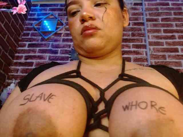 Leidy12 webcam