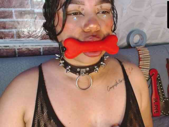Leidy12 webcam