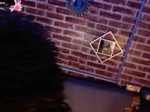 Leidy12 webcam