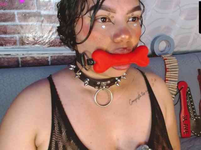Leidy12 webcam