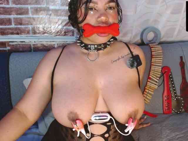 Leidy12 webcam