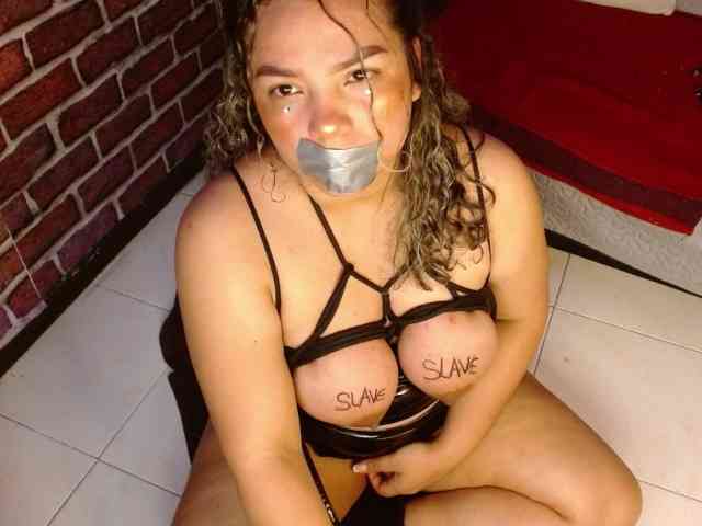 Leidy12 webcam