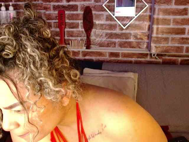 Leidy12 webcam