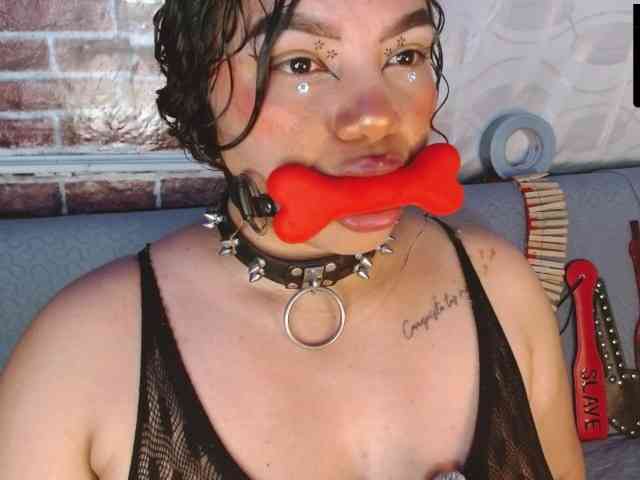 Leidy12 webcam