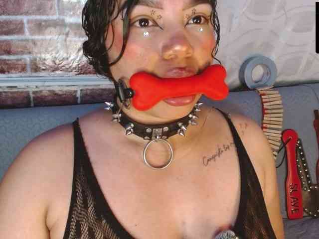 Leidy12 webcam