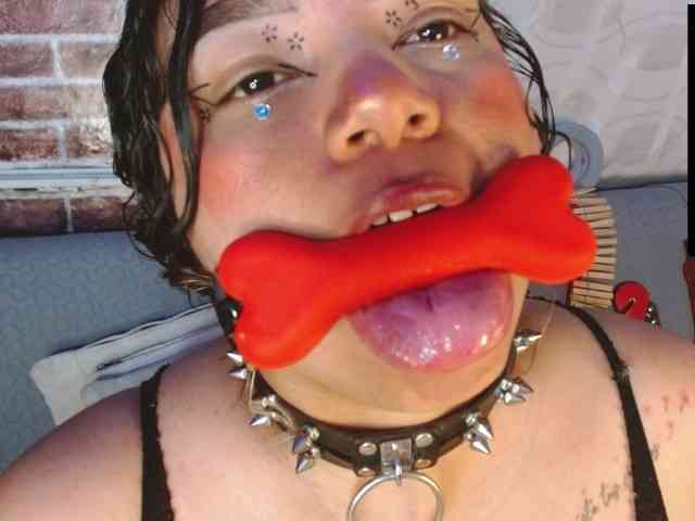 Leidy12 webcam