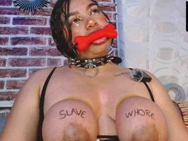 Leidy12 webcam