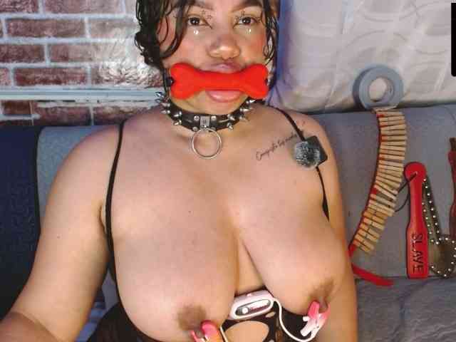 Leidy12 webcam