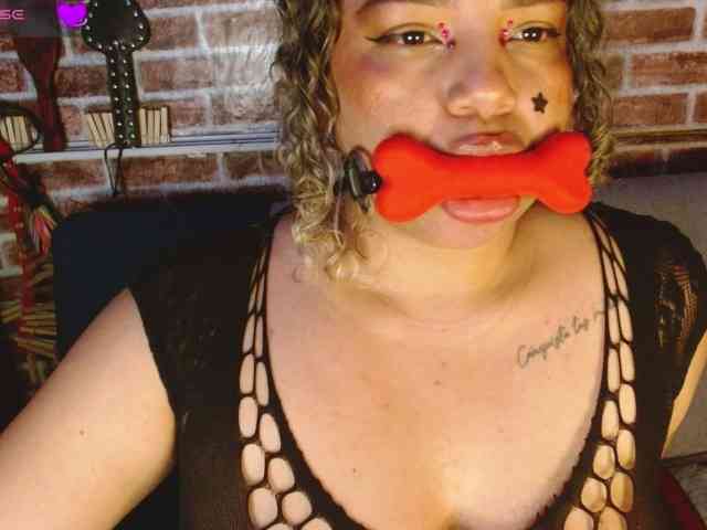 Leidy12 webcam
