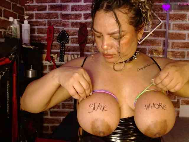 Leidy12 webcam