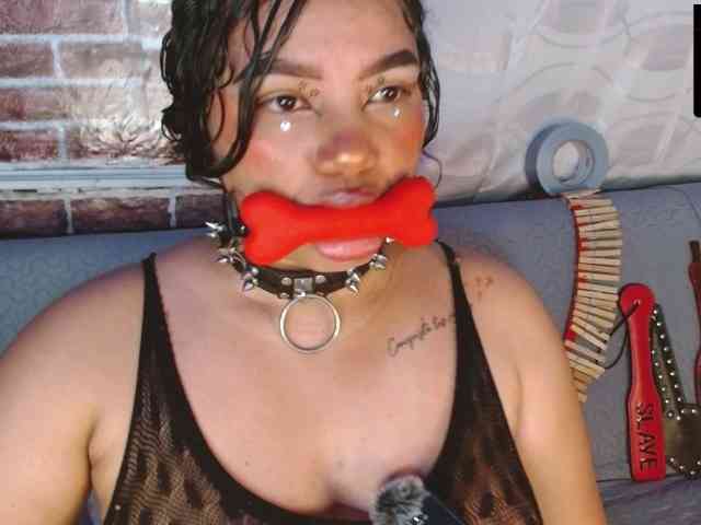 Leidy12 webcam