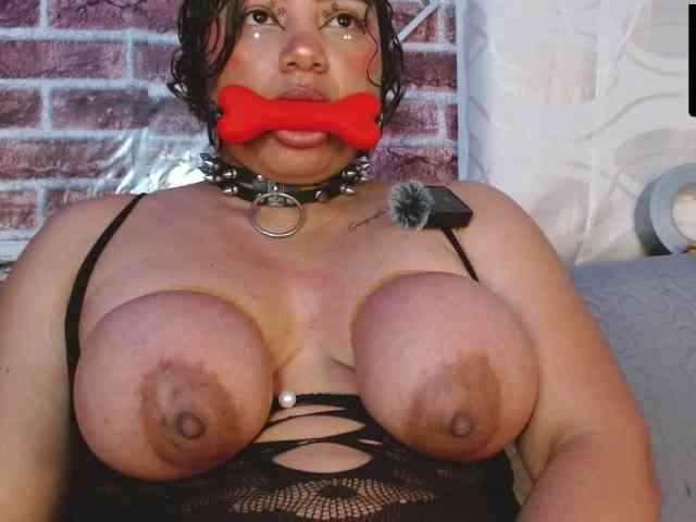 Leidy12 webcam
