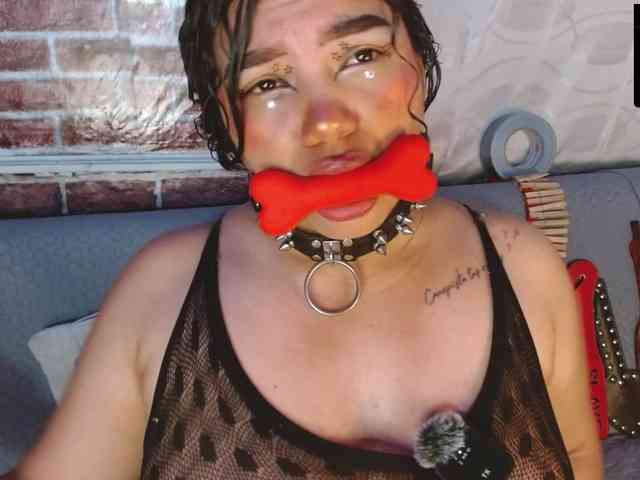 Leidy12 webcam