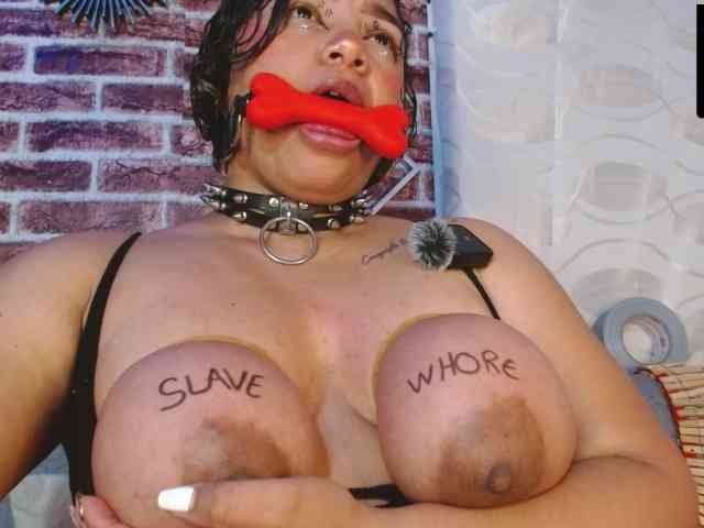 Leidy12 webcam