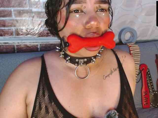Leidy12 webcam