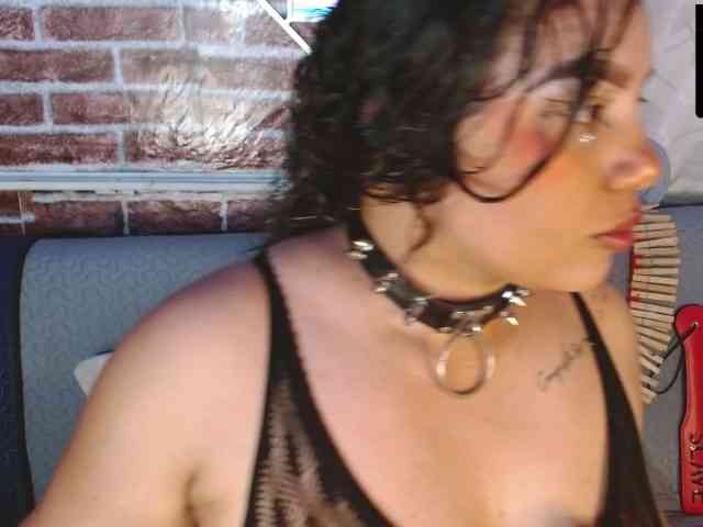 Leidy12 webcam