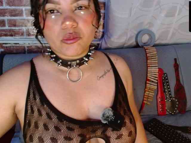 Leidy12 webcam