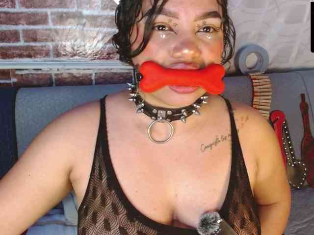 Leidy12 webcam