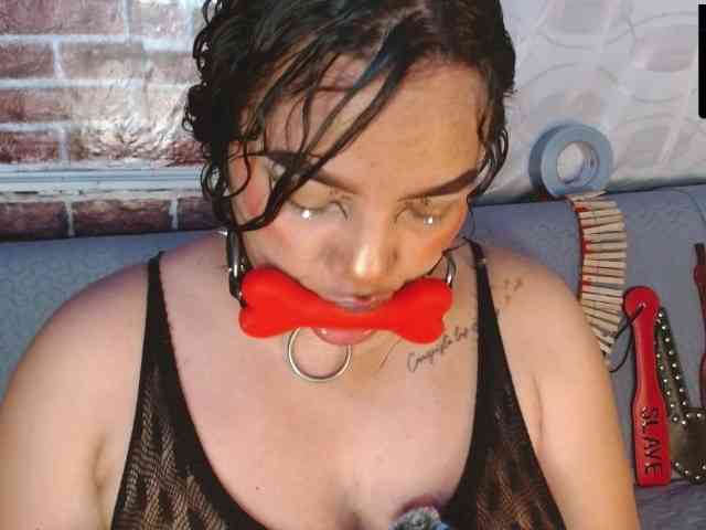 Leidy12 webcam