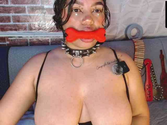 Leidy12 webcam