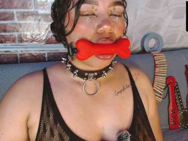 Leidy12 webcam