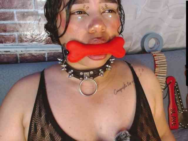 Leidy12 webcam